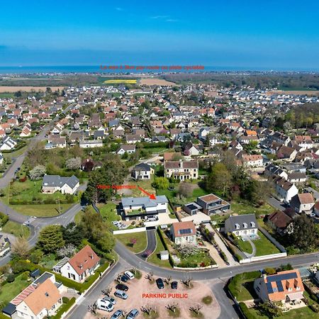 Appartements Guesthouse1 Et Guesthouse2 Sword Beach Colleville-Montgomery Екстер'єр фото